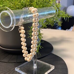 Elegant Cream Pearl Necklace